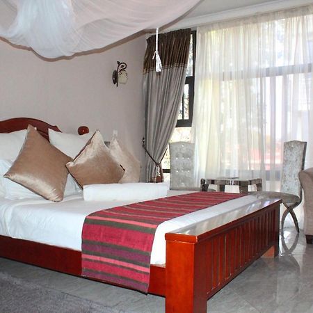Sherbourne Hotel Kitwe Екстериор снимка
